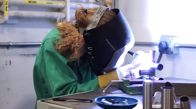 20150209mo-allison-kindig-uiowa-university-of-iowa-engineering-welding