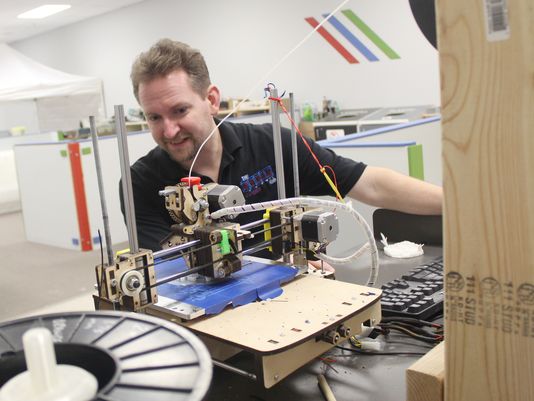 20150212th-kirk-cheyney-steam-room-fab-lab